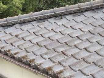 姶良市セメント瓦の傷み