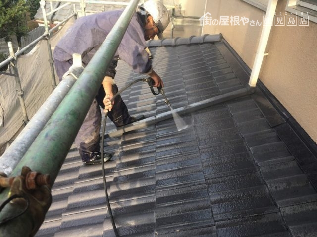 鹿児島市屋根の高圧洗浄