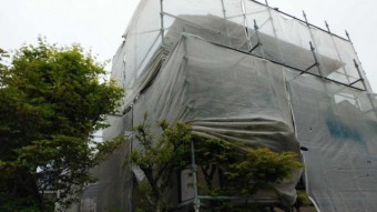 鹿児島市の屋根塗装工事着工