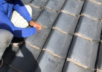 鹿児島市の雨漏れ補修工事の様子