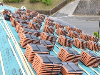 屋根の葺き替え工事