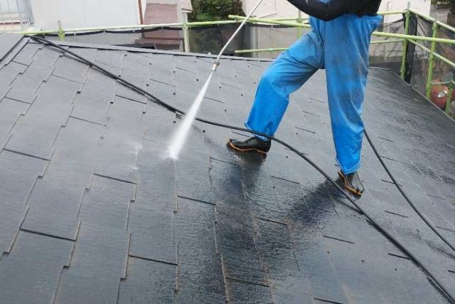 コロニアル屋根 高圧洗浄